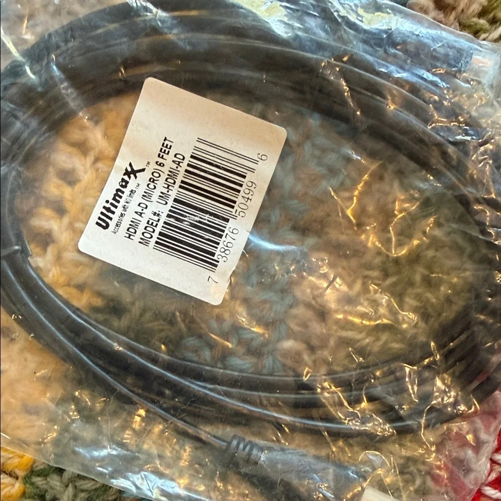 Ultimate Camera Accessory Kit - Picture 3 of 9